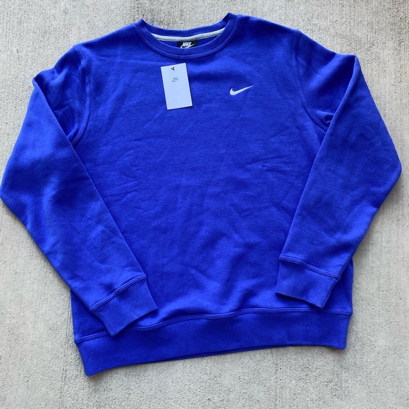 Nike Solo Swoosh Crewneck - Picture 5 of 5